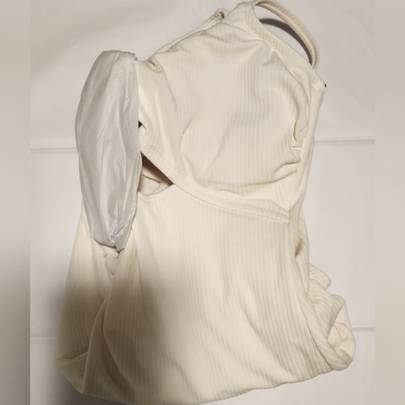 Meet your Posher, Audrey - Picture 8 of 11